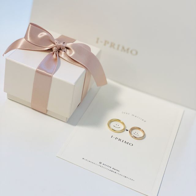 【アイプリモ(I-PRIMO)の口コミ】 いろんなシルバーの指輪をつけせてもらったんですがお互いピンとこず、担…