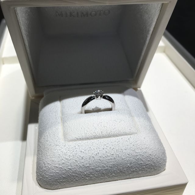 【MIKIMOTO(ミキモト)の口コミ】 サイズが2号サイズだった為、作れるブランドを探すのが、まず大変苦労しま…