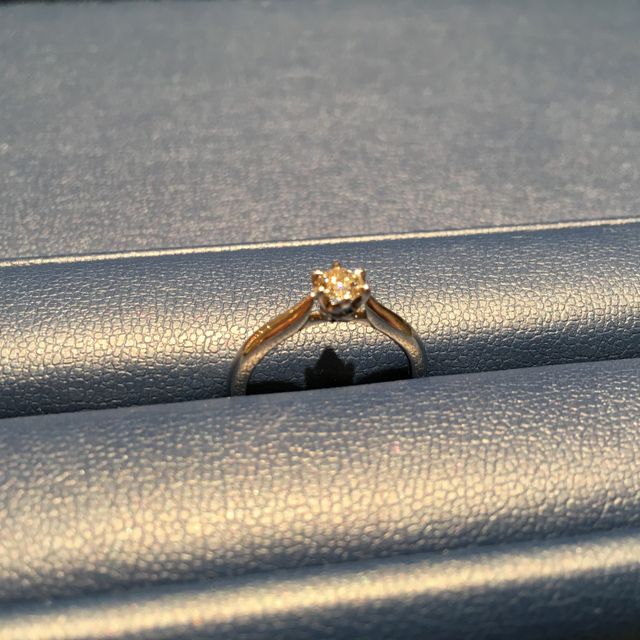 【銀座ダイヤモンドシライシの口コミ】 デザインが気に入ったのはもちろんのこと、銀座ダイヤモンドシライシさん…