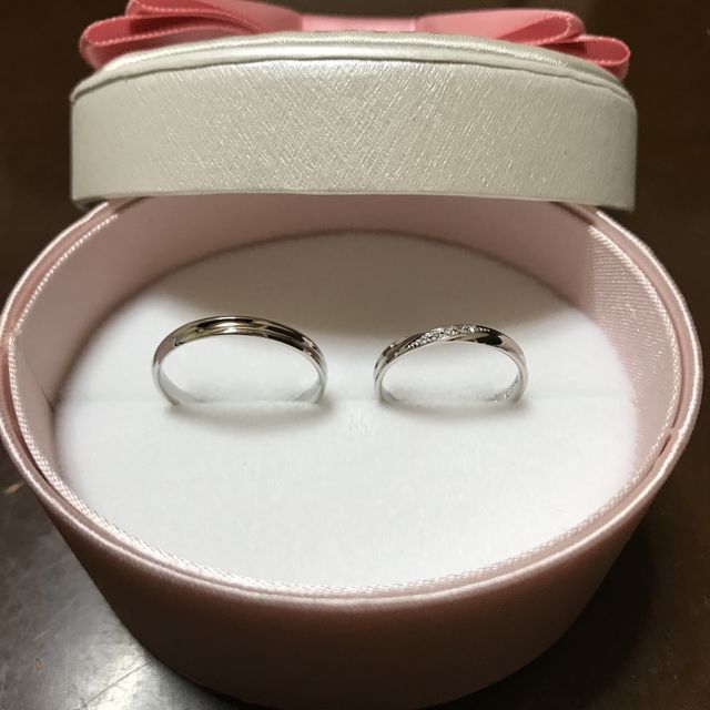 【insembre(インセンブレ)の口コミ】 デザインが丸目の手のわたしには割としっくりきて、普段使いするとした時…