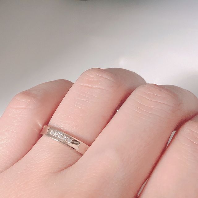 【Katamu(カタム)の口コミ】 結婚指輪を購入しようと決めた時に、店舗を回る前に好みのデザインを決め…