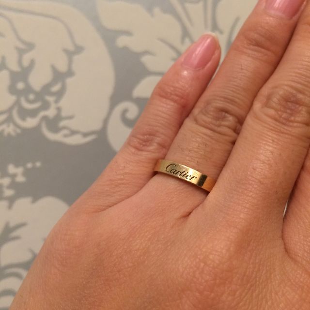 【カルティエ(Cartier)の口コミ】 婚約指輪と一緒に結婚指輪を探していました。カラーは絶対にピンクゴール…