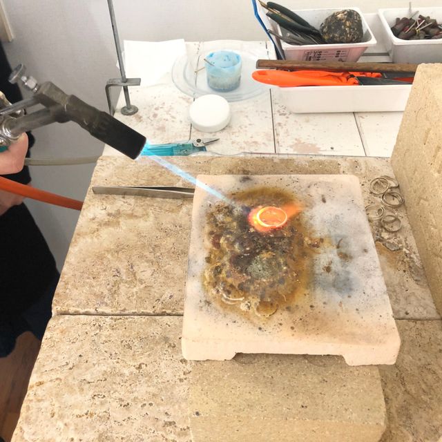 【湘南彫金工房 andfuseの口コミ】 シンプルで手に馴染む感じ、またマッドに仕上げたものは年数が経つにつれ…