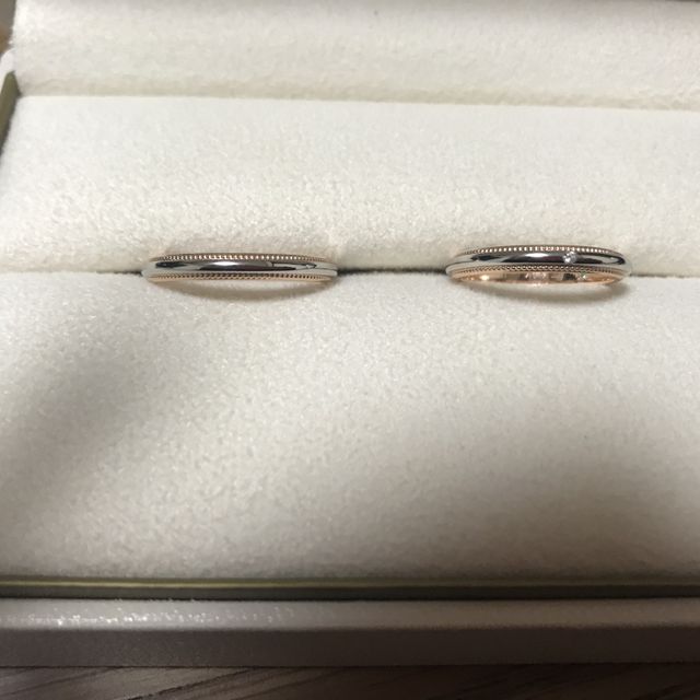 【ヴァンドーム青山(VENDOME AOYAMA)の口コミ】 一見シンプルだけどよく見るとデザインがある指輪が欲しくて探していまし…