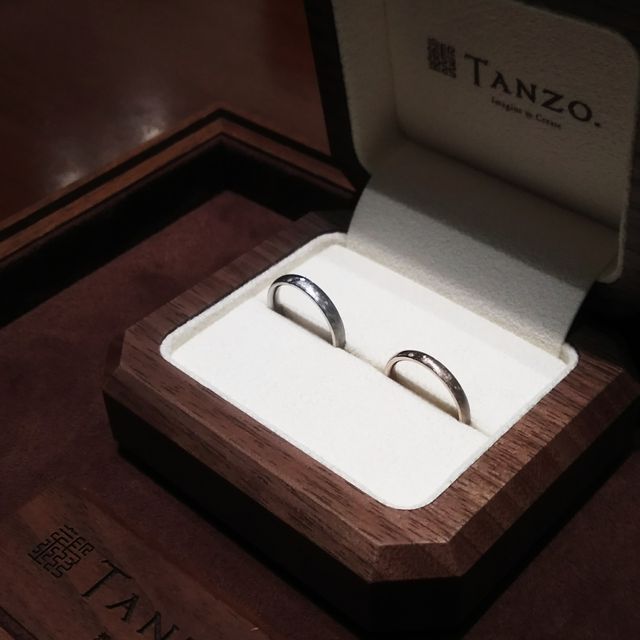 【TANZO.(鍛造指輪)の口コミ】 鍛造製造というところが最初に決めたポイントです。
一生つけるものだから…