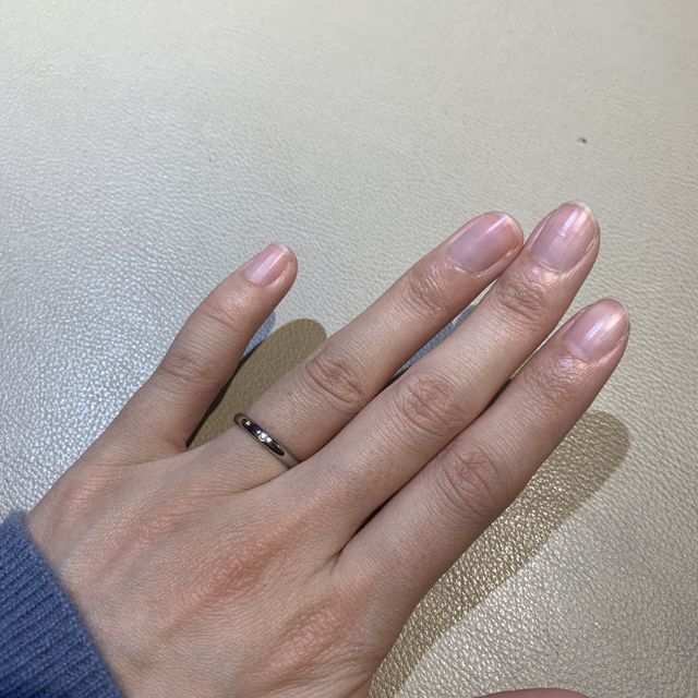 【カルティエ(Cartier)の口コミ】 ダイヤ1石のシンプルで飽きのこないリングです。
他のブランドよりも若干…