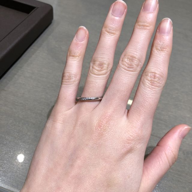 【アイプリモ(I-PRIMO)の口コミ】 職人が一つ一つダイヤをはめ込んでいて、技術が高くないと出来ないもので…