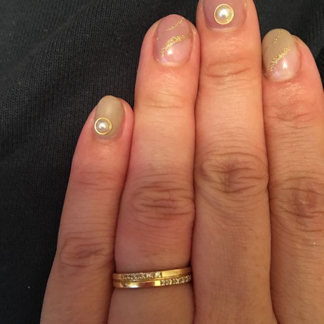 【カオキ　ダイヤモンド専門卸直営店の口コミ】 私がゴールドが大好きなので、ゴールドのリングを探していました。直線的…