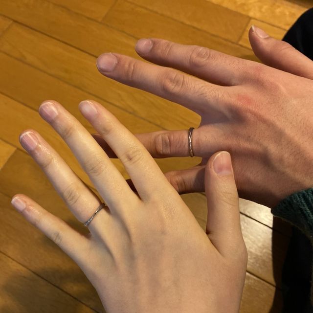 【銀座ダイヤモンドシライシの口コミ】 婚約指輪もシライシさんで購入し、デザインと価格に惹かれた為、結婚指輪…