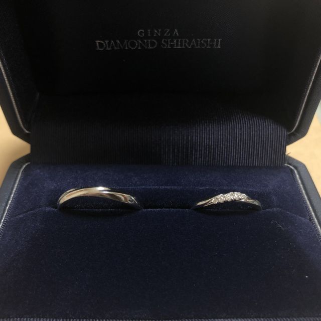 【銀座ダイヤモンドシライシの口コミ】 指輪のデザインはもちろんのこと
普段使用するものだからこそ
フィット感…