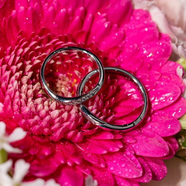 【アイプリモ(I-PRIMO)の口コミ】 旦那様と同じブランド内で2人で気に入ったデザインがなく、旦那様はデザイ…