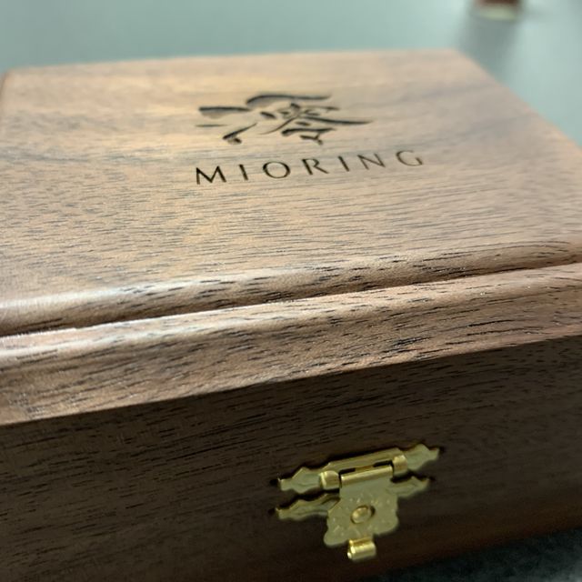 【MIORING(ミオリング)の口コミ】 人とは違うデザインの結婚指輪が欲しくてミオリングさんに決めました！！…