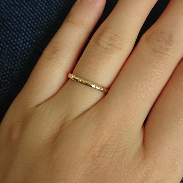 【agete(アガット)の口コミ】 どんなファッションでも会うような細身ゴールドの指輪を探していました。…