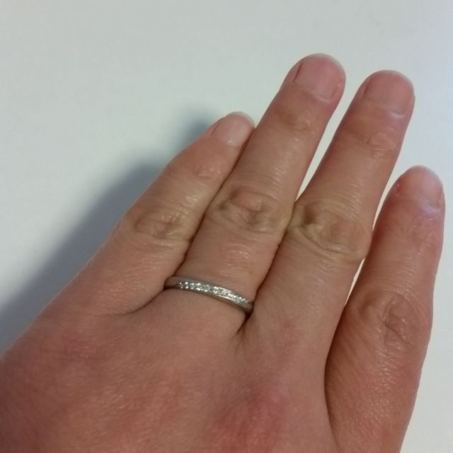 【ラザール ダイヤモンド(LAZARE DIAMOND)の口コミ】 プラチナにダイヤモンドの入っているものを探していました。
デパートなど…