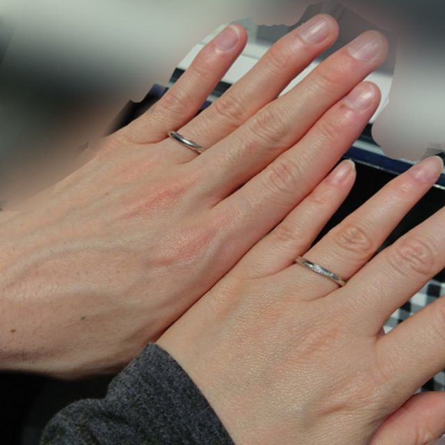【I's stone(アイズストーン)の口コミ】 沢山のデザインの中から二人の手の形に合ったデザインを提案していただき…