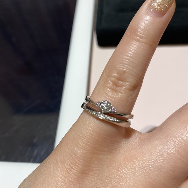 【TRECENTI(トレセンテ)の口コミ】 エンゲージリングと非常にマッチしていました。着け心地も非常に良かった…