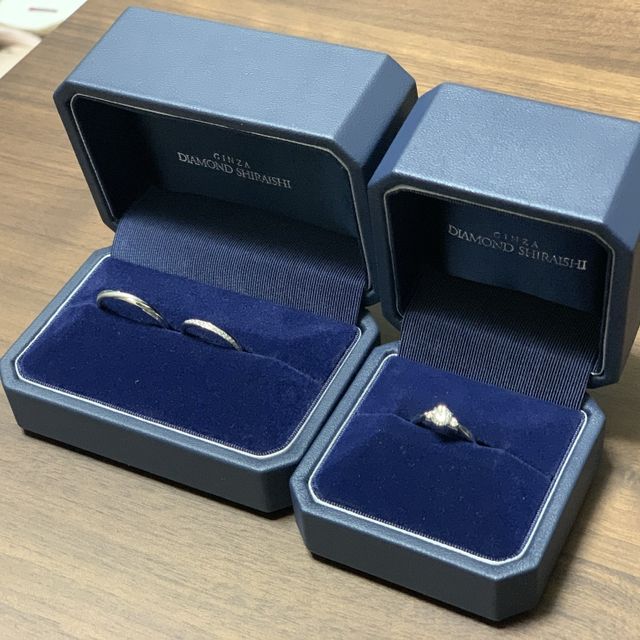 【銀座ダイヤモンドシライシの口コミ】 結婚指輪のデザインは妻と相談して、自分達それぞれに似合ったものにした…