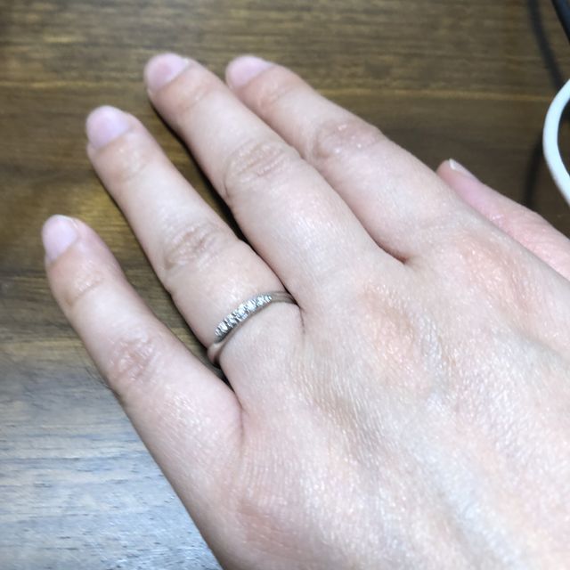 【4℃ BRIDAL(ヨンドシーブライダル)の口コミ】 どの指輪もステキでしたが、指輪のデザインが新郎新婦ともに気に入ったこ…