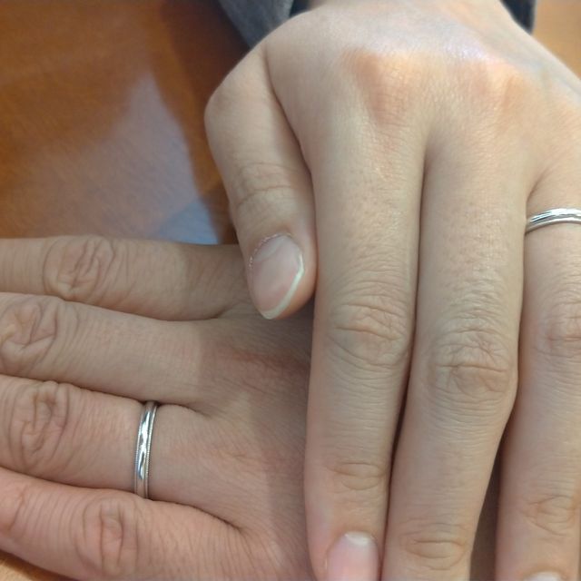 【TRECENTI(トレセンテ)の口コミ】 ミル打ちがとても綺麗な指輪。手打ちでされているので機械打ちとは細さが…