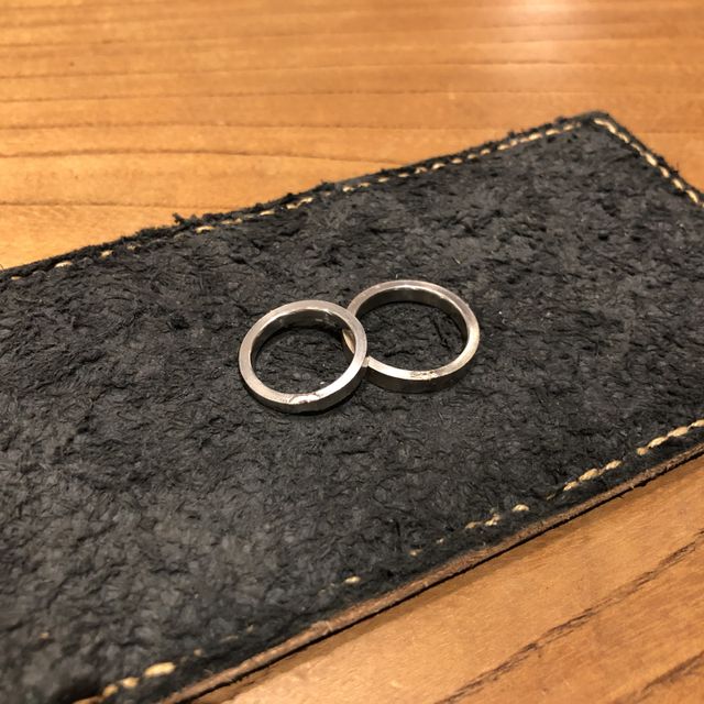 【ichi(イチ)の口コミ】 鍛造という製法に惹かれました。一つ一つ職人さんが作ってくださる温かみ…