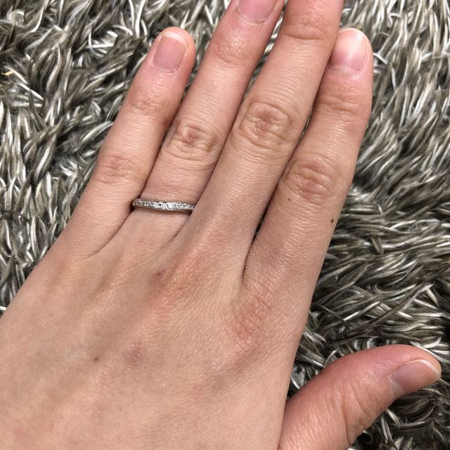 【ラザール ダイヤモンド(LAZARE DIAMOND)の口コミ】 婚約指輪をこちらで購入し、ダイヤの美しさやデザイン、スタッフの方の対…