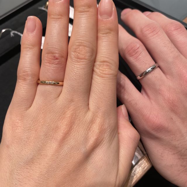 【ティファニー(Tiffany & Co.)の口コミ】 華奢でとても可愛いデザインです。
友人がつけているのを見て可愛いなと思…