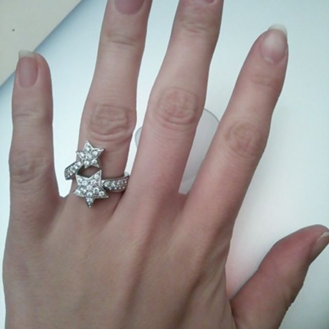 【シャネル(CHANEL)の口コミ】 彼とは年齢が一回り以上離れているので、二人で相談してということはなく…