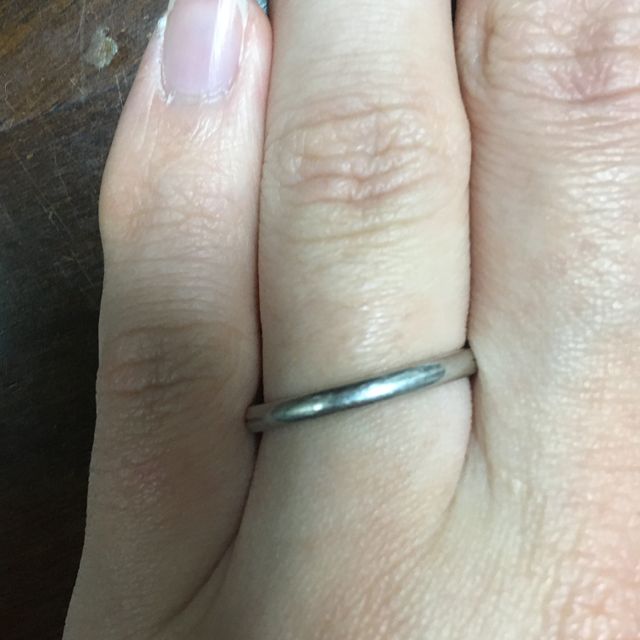 【4℃ BRIDAL(ヨンドシーブライダル)の口コミ】 価格が他のブランドに比べるとあまり高くなく、ペアで20万円ぐらいで買え…