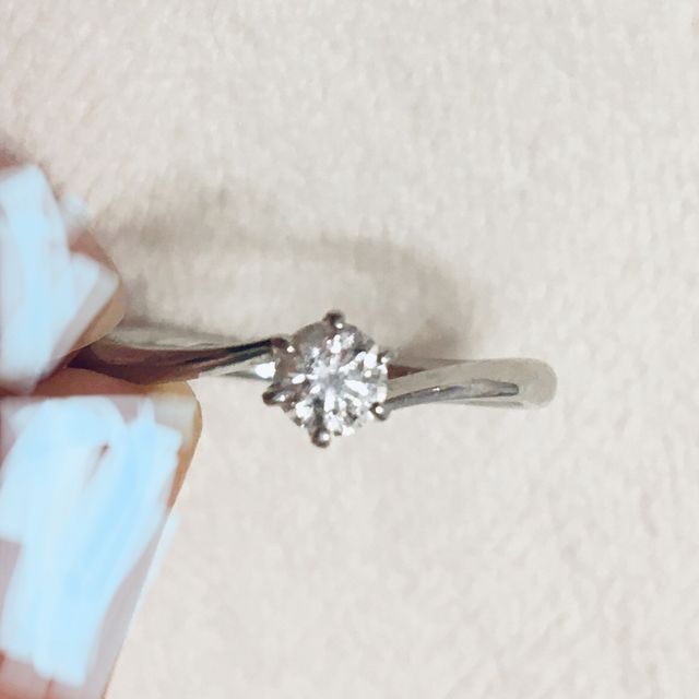 【BRILLIANCE+(ブリリアンスプラス)の口コミ】 どんなタイプの結婚指輪がいいか彼から聞かれていましたが、実物はいただ…