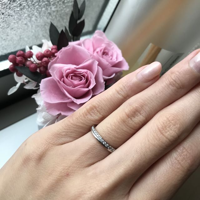 【ラザール ダイヤモンド(LAZARE DIAMOND)の口コミ】 ハーフエタニティを探しており何店舗か見したが、ラザールダイヤモンドの…