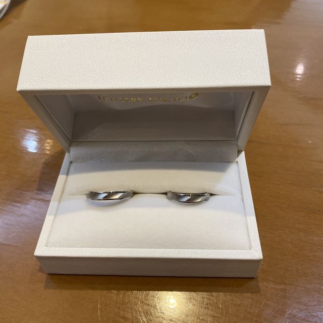 【SOPHY(ソフィ)の口コミ】 カッコイイ雰囲気の指輪探してたところ
自分達が求めてたデザインが見つか…