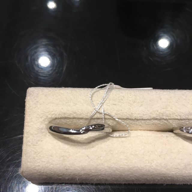 【ケイウノ ブライダル(K.UNO BRIDAL)の口コミ】 たくさんのデザインがありました！写真のリングはシンプルなリングですが…