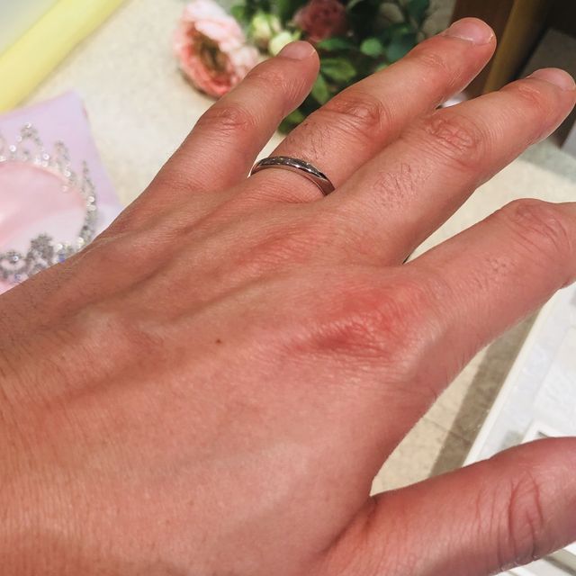 【アネリディギンザ(ANELLI DI GINZA)の口コミ】 シンプルのなかにも、工夫されたデザインのため、人と被らない指輪を探す…