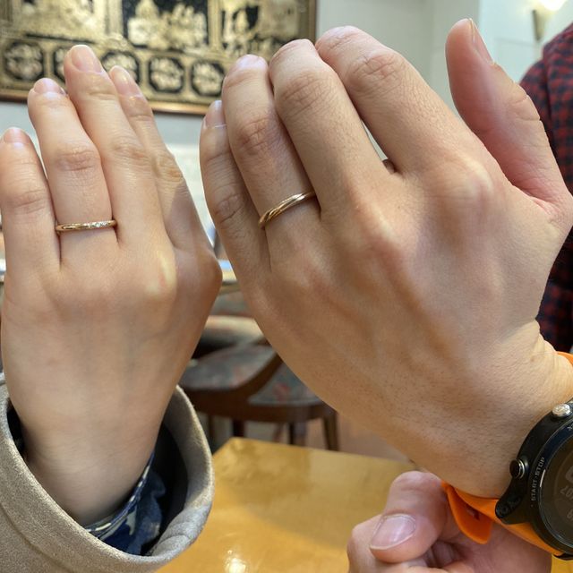 【OCTAVE(オクターヴ)の口コミ】 まずはシンプルなデザインにひかれました。
そして、シルバー、ピンクゴー…