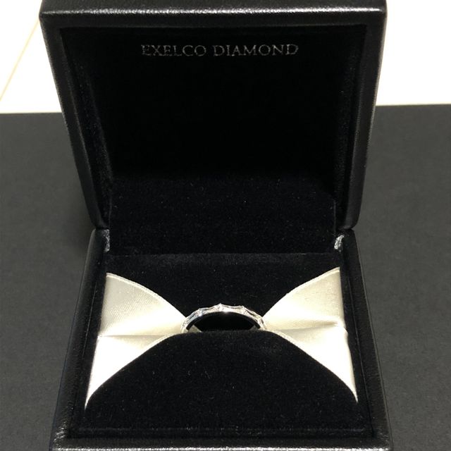【エクセルコダイヤモンド(EXELCO DIAMOND)の口コミ】 ダイヤモンドが一番綺麗に見えたのでエクセルコダイヤモンドにしました。
…