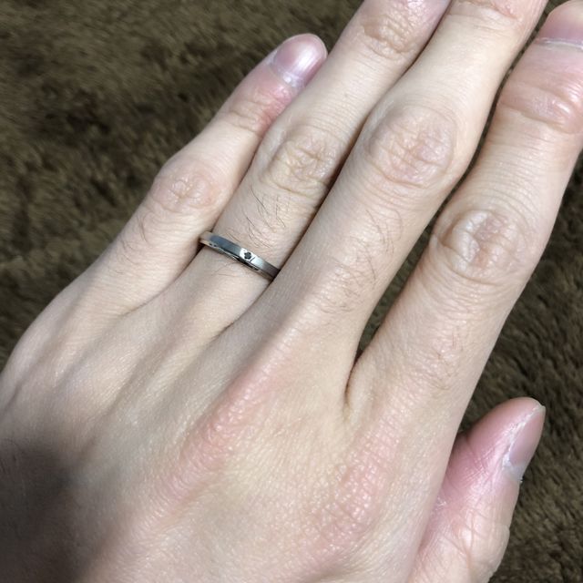 【エクセルコダイヤモンド(EXELCO DIAMOND)の口コミ】 本結婚指輪が、妻の婚約指輪のセットリングになっていたからです。指輪そ…