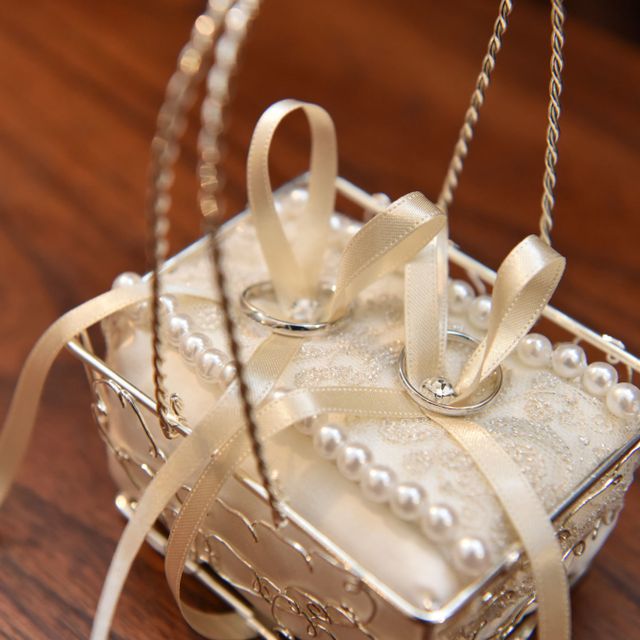 【BIJOUPIKO(ビジュピコ)の口コミ】 シンプルなデザインで、職人さんが一つづ手作りしているとお伺いし、ブラ…