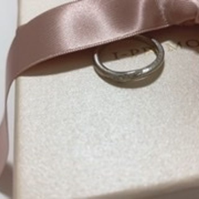 【アイプリモ(I-PRIMO)の口コミ】 ペアのデザインがあることを1番に考えていました。ペアの指輪にもさまざま…