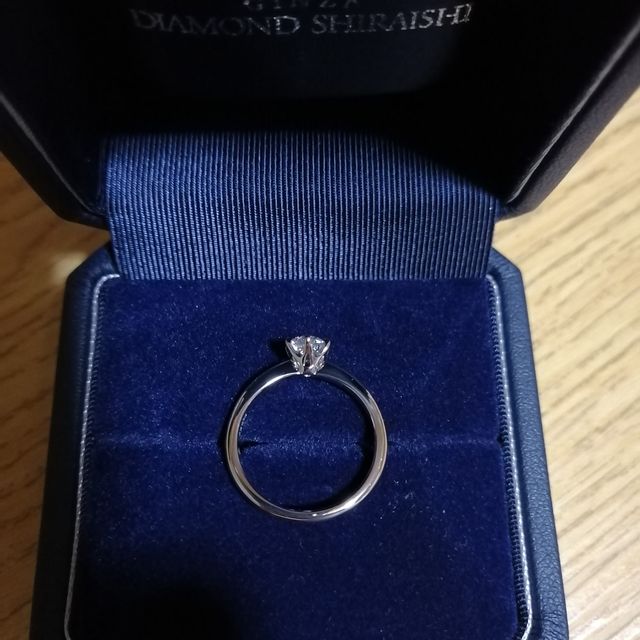 【銀座ダイヤモンドシライシの口コミ】 商品名欄に選択肢はありませんでしたが、
1Sという商品名で、
創業当時か…