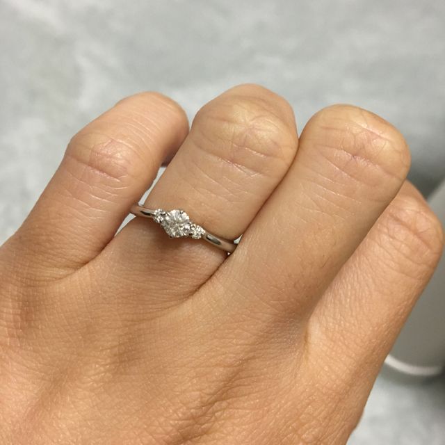 【銀座ダイヤモンドシライシの口コミ】 色々なブランドを見ていく中で、なかなか好きなデザインに出会えて無かっ…