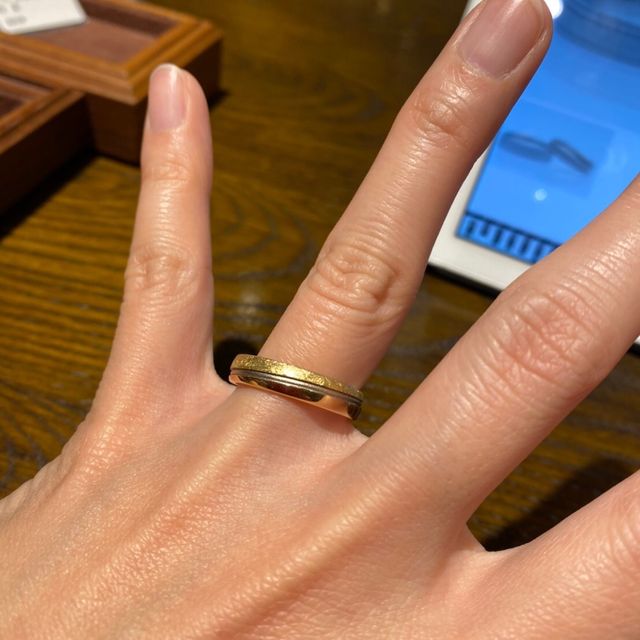 【TANZO.(鍛造指輪)の口コミ】 デザイン性で言えば彼も私もこれを気に入りました！とても映えてかっこい…