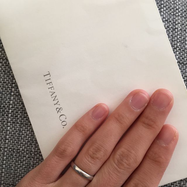 【ティファニー(Tiffany & Co.)の口コミ】 普段お洒落をした時につけている指輪とは違い毎日身に付ける物なので、付…