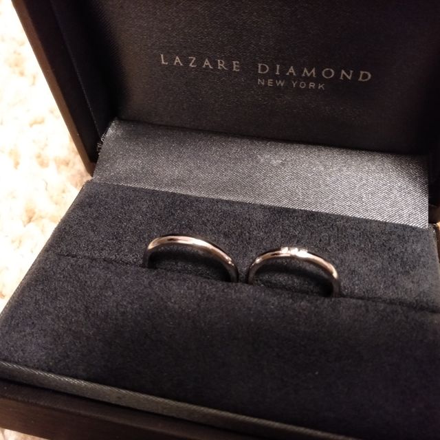 【ラザール ダイヤモンド(LAZARE DIAMOND)の口コミ】 シンプルでダイヤモンドが美しい指輪を探していました。ラザールダイヤモ…