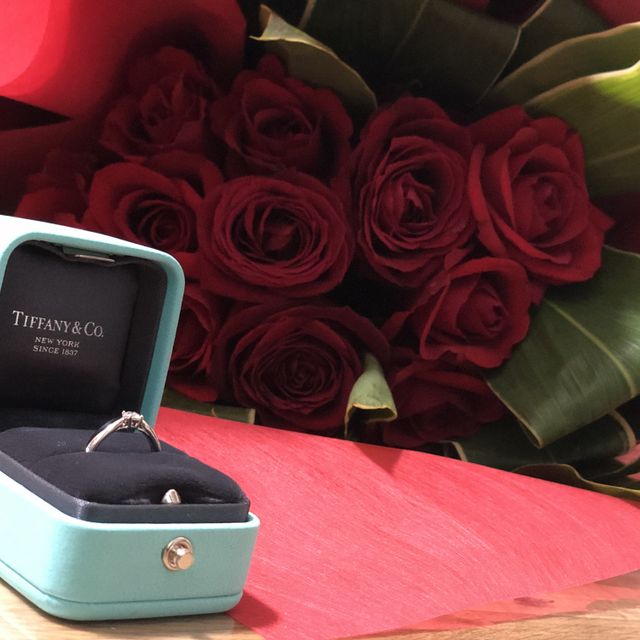 【ティファニー(Tiffany & Co.)の口コミ】 婚約指輪は絶対にティファニーが欲しいと彼には伝えていました。（笑）そ…