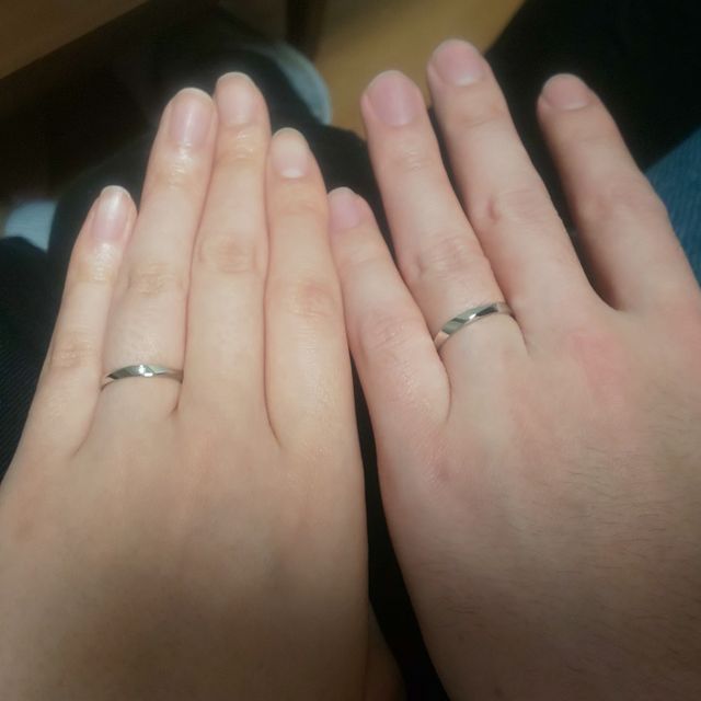 【ラザール ダイヤモンド(LAZARE DIAMOND)の口コミ】 ダイヤモンドも大切ですが、それよりもプラチナのデザインや素材にこだわ…