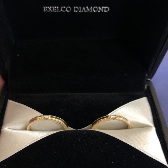 【エクセルコダイヤモンド(EXELCO DIAMOND)の口コミ】 2人とも色白ではないのでゴールドが肌馴染みも良くおしゃれでいいなぁとい…