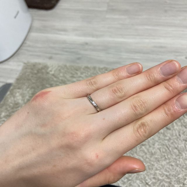 【銀座ダイヤモンドシライシの口コミ】 こちらに決める前に何店舗か見て周り、好みのデザインを決めたからこちら…