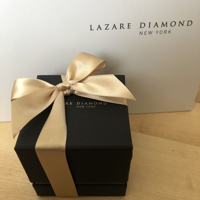 【ラザール ダイヤモンド(LAZARE DIAMOND)の口コミ】 最終的に決め手がわからなくなりつつありましたが、色々考えてダイヤモン…