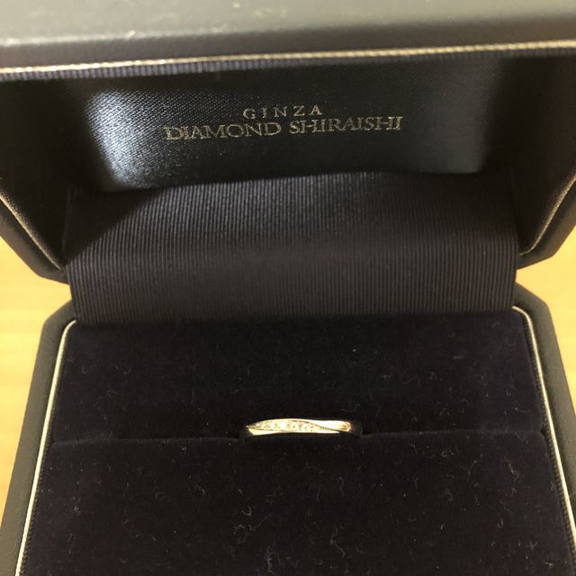 【銀座ダイヤモンドシライシの口コミ】 シンプルですが、さりげなくダイヤが輝いていて、仕事でもプライベートで…