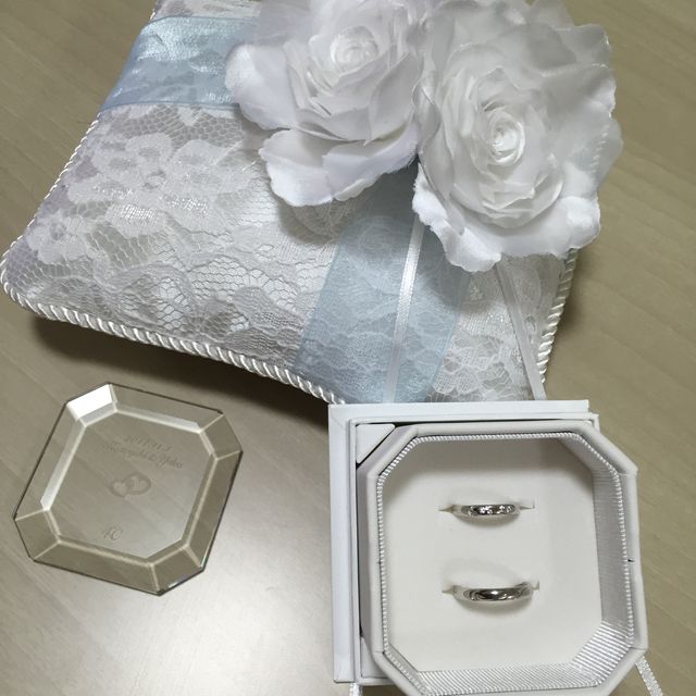 【4℃ BRIDAL(ヨンドシーブライダル)の口コミ】 交際時にペアで購入したものも4℃のものだったので、ブライダルもあると知…